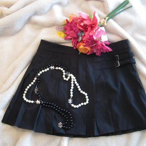Bebe pleated mini skirt